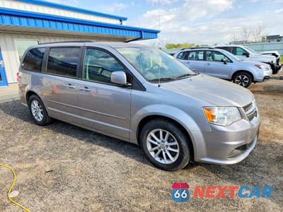 Czwarte zdjęcie samochodu z boku: 2016 DODGE GRAND CARAVAN SXT VIN:2C4RDGCG7GR311843 - miniatura