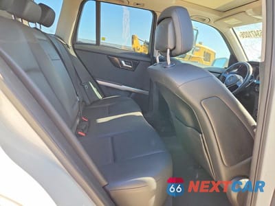 Zdjęcie 11 z 13 samochodu: 2015 MERCEDES-BENZ GLK 350 4MATIC VIN:WDCGG8JB4FG393813 - miniatura