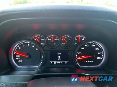Zdjęcie 8 z 12 samochodu: 2022 CHEVROLET SILVERADO K1500 CUSTOM VIN:1GCPDBEK7NZ549593 - miniatura