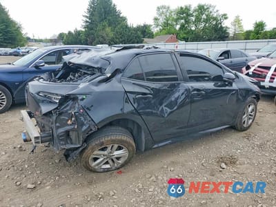 Trzecie zdjęcie samochodu z tyłu: 2019 TOYOTA COROLLA HATCHBACK SE VIN:JTNK4RBE2K3072308 - miniatura