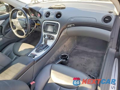 Zdjęcie 8 z 12 samochodu: 2003 MERCEDES-BENZ SL 500R VIN:WDBSK75F83F035104 - miniatura