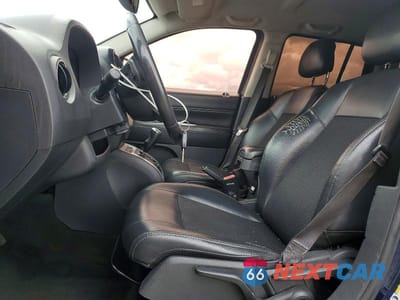 Zdjęcie 7 z 13 samochodu: 2016 JEEP COMPASS LATITUDE VIN:1C4NJCEA4GD655433 - miniatura