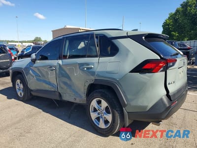 Drugie zdjęcie samochodu z przodu: 2019 TOYOTA RAV4 XLE VIN:2T3P1RFV0KW039558 - miniatura