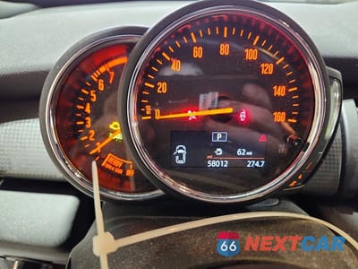 Zdjęcie 9 z 12 samochodu: 2020 MINI COOPER VIN:WMWXR3C00L2M46544 - miniatura