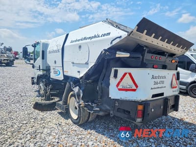 Drugie zdjęcie samochodu z przodu: 2021 ISUZU NPR HD VIN:54DC4W1D0MS206303 - miniatura