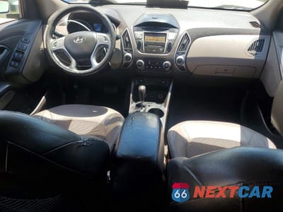 Zdjęcie 8 z 13 samochodu: 2011 HYUNDAI TUCSON GLS VIN:KM8JUCAC7BU264472 - miniatura