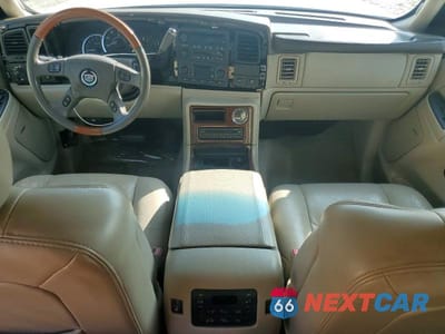 Zdjęcie 8 z 13 samochodu: 2004 CADILLAC ESCALADE LUXURY VIN:1GYEK63N04R313555 - miniatura