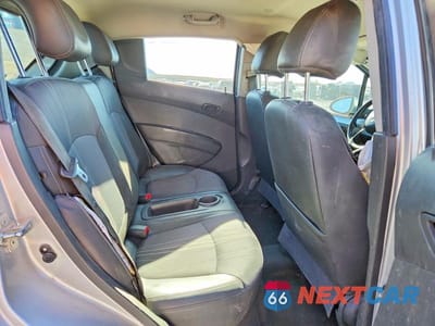 Zdjęcie 10 z 12 samochodu: 2015 CHEVROLET SPARK 1LT VIN:KL8CD6S93FC746751 - miniatura