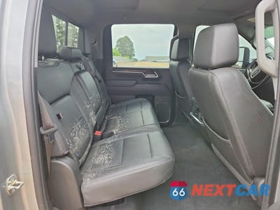 Zdjęcie 10 z 12 samochodu: 2025 GMC SIERRA K3500 SLT VIN:1GT4UUEY7SF277479 - miniatura