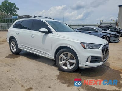 Czwarte zdjęcie samochodu z boku: 2023 AUDI Q7 PREMIUM VIN:WA1AXBF75PD028731 - miniatura
