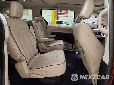 Zdjęcie 11 z 13 samochodu: 2018 CHRYSLER PACIFICA LIMITED VIN:2C4RC1GG8JR256787 - miniatura