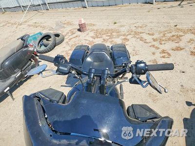 Piąte zdjęcie samochodu w środku: 2013 HARLEY-DAVIDSON FLTRX ROAD GLIDE CUSTOM VIN:1HD1KHM10DB642694 - miniatura