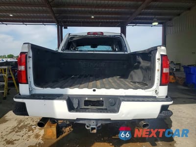 Zdjęcie 6 z 12 samochodu: 2016 GMC SIERRA K1500 SLE VIN:3GTU2MEC5GG100851 - miniatura