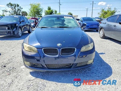 Piąte zdjęcie samochodu w środku: 2010 BMW 335 I VIN:WBAWL7C50AP474814 - miniatura