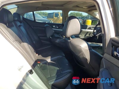 Zdjęcie 10 z 12 samochodu: 2017 NISSAN MAXIMA 3.5 SL VIN:1N4AA6AP6HC411340 - miniatura