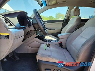Zdjęcie 7 z 13 samochodu: 2018 HYUNDAI TUCSON SEL VIN:KM8J3CA47JU677356 - miniatura