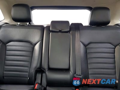 Zdjęcie 10 z 13 samochodu: 2015 FORD EDGE SEL VIN:2FMTK4J91FBB72200 - miniatura