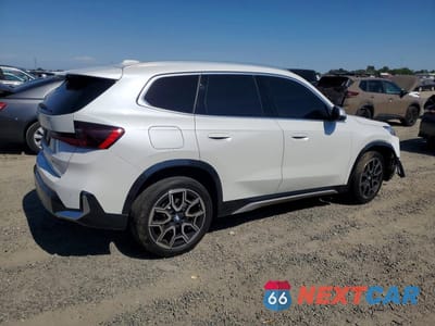 Trzecie zdjęcie samochodu z tyłu: 2024 BMW X1 XDRIVE28I VIN:WBX73EF0XR5Y36489 - miniatura