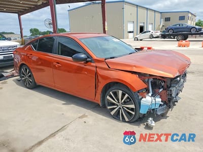 Czwarte zdjęcie samochodu z boku: 2022 NISSAN ALTIMA SR VIN:1N4BL4CV2NN411222 - miniatura