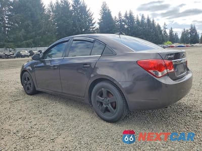 Drugie zdjęcie samochodu z przodu: 2014 CHEVROLET CRUZE LT VIN:1G1PC5SB1E7317021 - miniatura