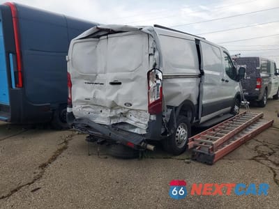 Trzecie zdjęcie samochodu z tyłu: 2026 FORD TRANSIT T-250 VIN:1FTBR2Y82TKA31926 - miniatura