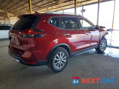 Trzecie zdjęcie samochodu z tyłu: 2020 NISSAN ROGUE SV VIN:5N1AT2MT8LC753379 - miniatura