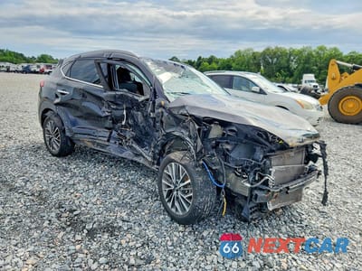 Czwarte zdjęcie samochodu z boku: 2020 HYUNDAI TUCSON LIMITED VIN:KM8J33ALXLU162037 - miniatura