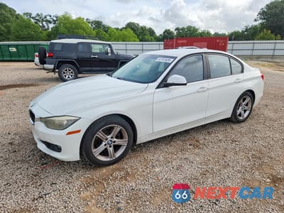 2015 BMW 328 I WBA3A5C58FP605458 - główne zdjęcie licytacji z USA - miniatura