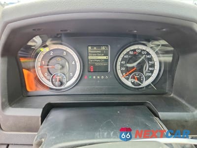 Zdjęcie 9 z 12 samochodu: 2014 RAM 3500 SLT VIN:3C63R3DL3EG233101 - miniatura