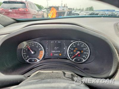 Zdjęcie 9 z 13 samochodu: 2020 JEEP RENEGADE LATITUDE VIN:ZACNJBBB7LPL69334 - miniatura