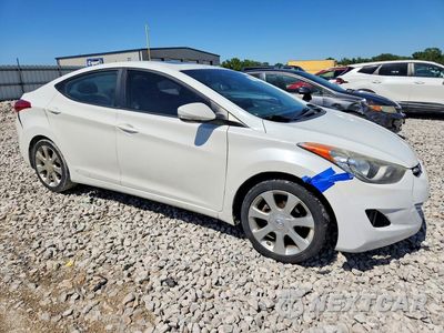 Czwarte zdjęcie samochodu z boku: 2012 HYUNDAI ELANTRA LIMITED VIN:5NPDH4AE2CH104377 - miniatura
