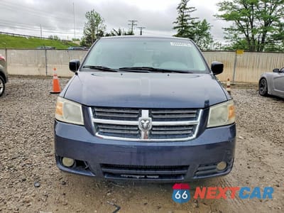 Piąte zdjęcie samochodu w środku: 2008 DODGE GRAND CARAVAN SXT VIN:1D8HN54PX8B124867 - miniatura