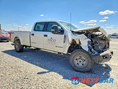 Czwarte zdjęcie samochodu z boku: 2022 FORD F350 SUPER DUTY VIN:1FT8W3BT6NED77825 - miniatura