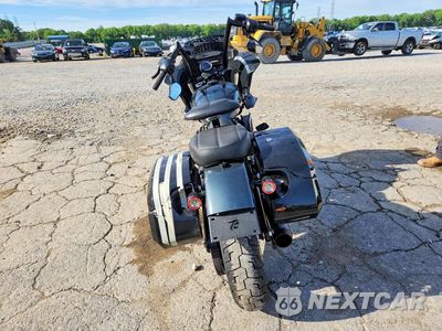 Czwarte zdjęcie samochodu z boku: 2025 HARLEY DAVIDSON FXBB VIN:1HD1YJ911SB030516 - miniatura