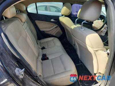 Zdjęcie 11 z 14 samochodu: 2015 MERCEDES-BENZ GLA 250 4MATIC VIN:WDCTG4GBXFJ086874 - miniatura