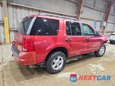 Trzecie zdjęcie samochodu z tyłu: 2005 FORD EXPLORER XLT VIN:1FMZU63K55UA56250 - miniatura