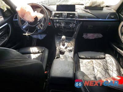 Zdjęcie 8 z 12 samochodu: 2016 BMW 340 I VIN:WBA8B3G50GNT62517 - miniatura