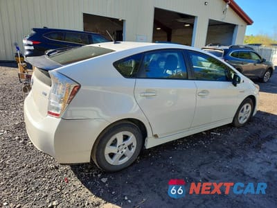 Trzecie zdjęcie samochodu z tyłu: 2010 TOYOTA PRIUS IV VIN:JTDKN3DUXA0220787 - miniatura
