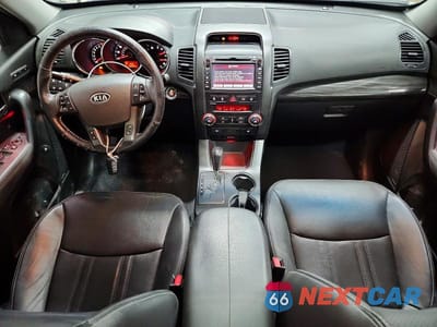 Zdjęcie 8 z 13 samochodu: 2013 KIA SORENTO EX VIN:5XYKUDA23DG371481 - miniatura
