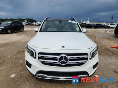 Piąte zdjęcie samochodu w środku: 2021 MERCEDES-BENZ GLB 250 VIN:W1N4M4GB1MW088847 - miniatura