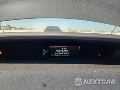 Zdjęcie 9 z 12 samochodu: 2011 TOYOTA PRIUS TWO VIN:JTDKN3DU2B1332804 - miniatura