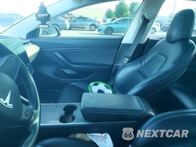 Zdjęcie 7 z 12 samochodu: 2018 TESLA MODEL 3 VIN:5YJ3E1EA2JF023207 - miniatura
