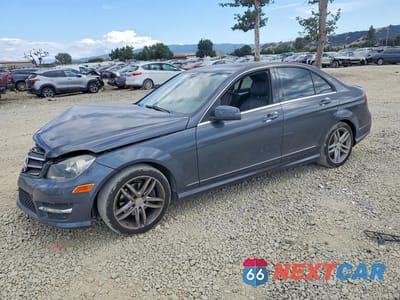 2013 MERCEDES-BENZ C 250 WDDGF4HB6DA865071 - główne zdjęcie licytacji z USA - miniatura