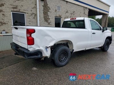 Trzecie zdjęcie samochodu z tyłu: 2019 CHEVROLET SILVERADO C1500 VIN:3GCNWAEH2KG252131 - miniatura