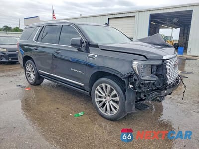 Czwarte zdjęcie samochodu z boku: 2021 GMC YUKON DENALI VIN:1GKS1DKL3MR177071 - miniatura