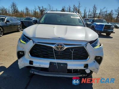 Piąte zdjęcie samochodu w środku: 2020 TOYOTA HIGHLANDER LIMITED VIN:5TDDZRBH1LS033542 - miniatura