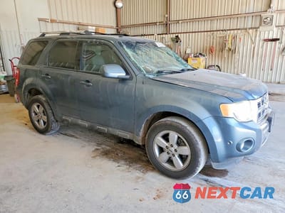 Czwarte zdjęcie samochodu z boku: 2012 FORD ESCAPE LIMITED VIN:1FMCU9EG7CKB54494 - miniatura