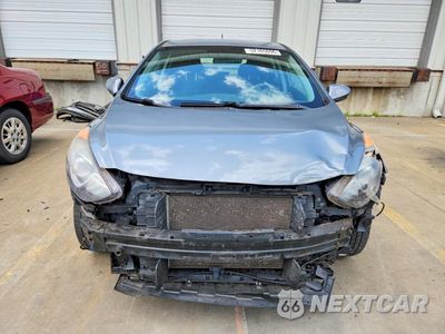 Piąte zdjęcie samochodu w środku: 2017 HYUNDAI ELANTRA GT BASE VIN:KMHD35LH1HU374480 - miniatura