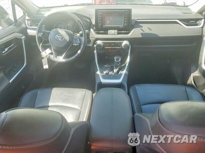 Zdjęcie 8 z 12 samochodu: 2021 TOYOTA RAV4 HYBRID XLE PREMIUM VIN:4T3B6RFV6MU009012 - miniatura