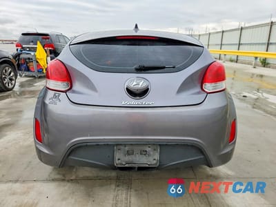 Zdjęcie 6 z 13 samochodu: 2017 HYUNDAI VELOSTER BASE VIN:KMHTC6AD6HU305091 - miniatura